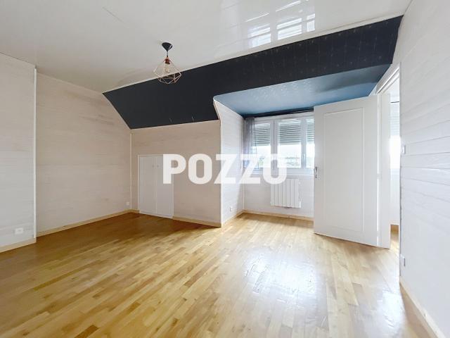 A VENDRE. F5 103.05 M2 LOI CARREZ. PLEIN CENTRE DE SAINT LO SANS CHARGES ALLUR