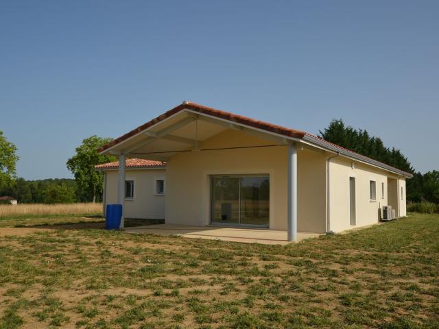 A vendre, Gers, secteur de Condom: Maison de plain pied neu. 134m² Maignaut Tauzia