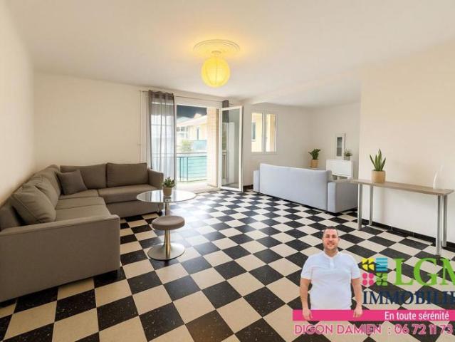 À vendre – Grand appartement avec garage et cave – Alès centre ville