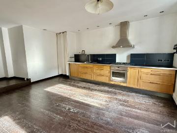 À VENDRE GRIGNAN DUPLEX DE 108 M2 AVEC TERRASSE 3 CHAMBRES