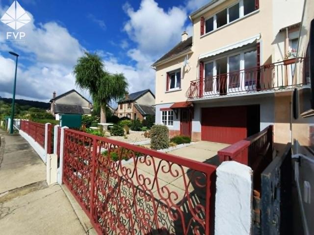 A vendre Habitation T4, garage, terrain à Colleville 93m² Fécamp