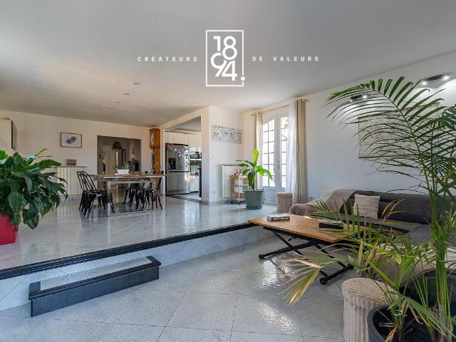 À Vendre I Maison I Gignac I 240m2 I Piscine