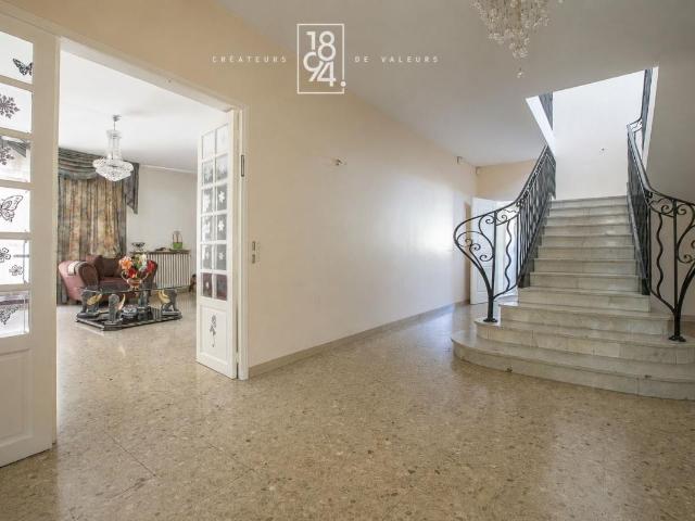 À Vendre I Marseille 13014 I Le Merlan I Villa T6 I Piscine