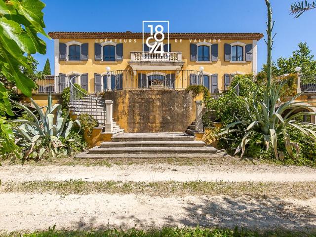À vendre I Sud Luberon I Propriété I 1060m²