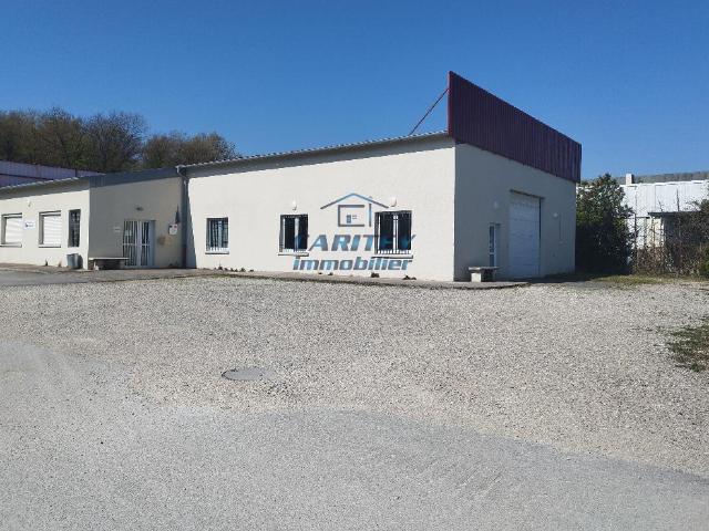 À vendre Immeuble d'activité loué Investissement locatif Proximité de Besançon