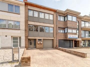 1780, Hal-Vilvorde, Flandre - Tuin, Parkeerplaats