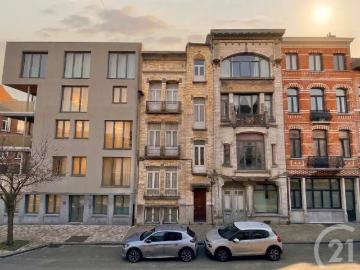 1040, Bruxelles-Capitale - Balcon, Cuisine équipée