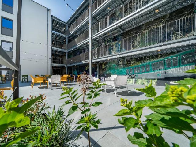 à vendre Kot Liège Place Xavier Neujean