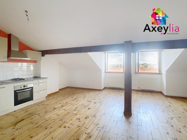 A VENDRE LE COTEAU CENTRE APPARTEMENT T4 +CAVE