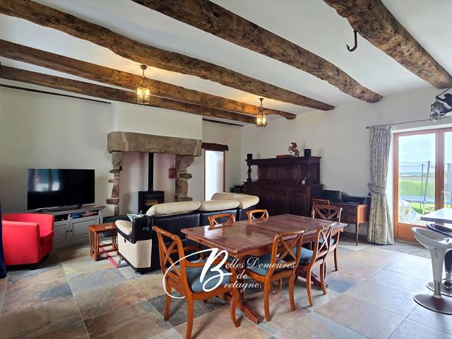 A vendre longère en pierre avec ses deux gites Ruca 217m² Ruca