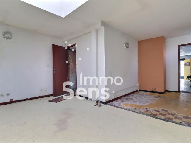 A vendre Local à usage professionnel de 72,66m2 en plein coeur du Vieux Lille