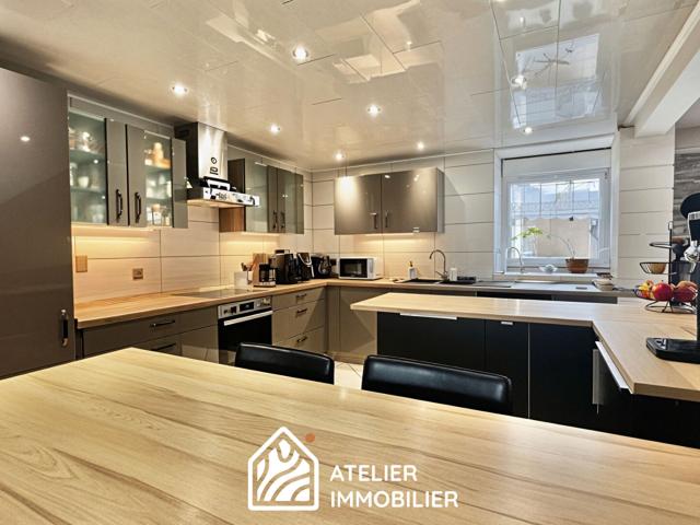 A VENDRE MAISON 8 pièces 153m2