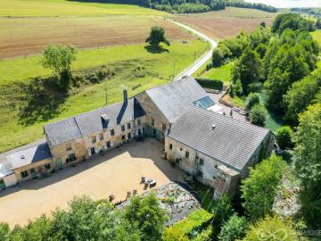 5660, Couvin, Arrondissement de Philippeville, Wallonie