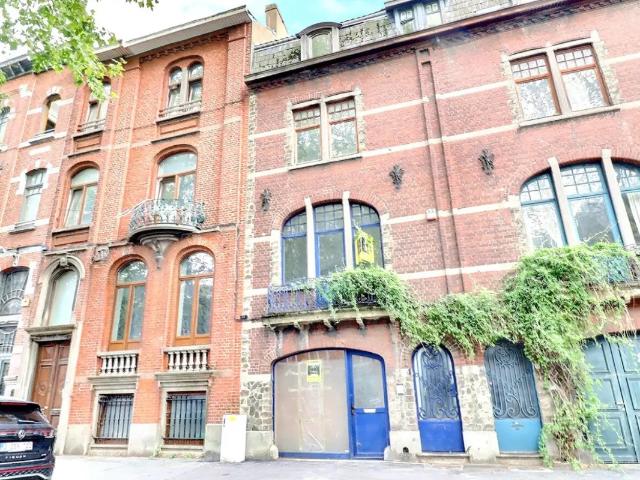 à vendre Maison Charleroi Boulevard Paul Janson