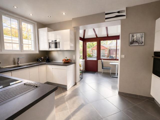 A VENDRE MAISON CHECY BOURG 160m2