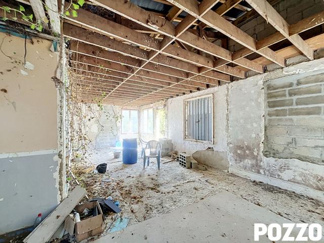 A VENDRE MAISON A RENOVER AVEC HANGAR ET GRAND TERRAIN A PRESLES 14