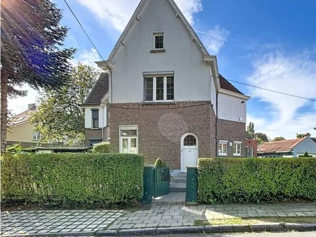 à vendre Maison Anderlecht Place de la Croix Rouge
