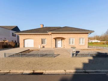 Geschakelde Woning te koop in Messelbroek - Tuin