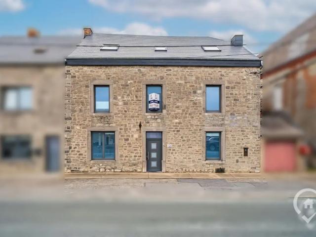 à vendre Maison Agimont Route de Philippeville