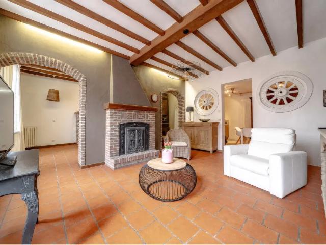 à vendre Maison Baugnies Place de Braffe