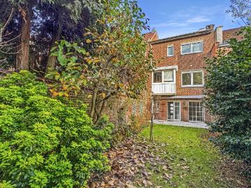 1083, Bruxelles-Capitale - Jardin, Cave