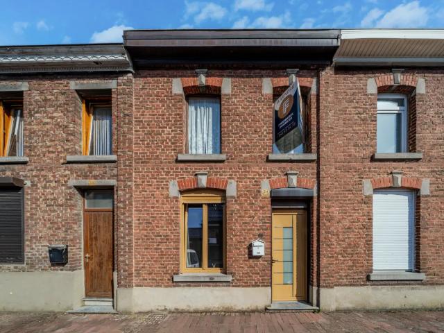 à vendre Maison Dour Rue Alexandre Patte