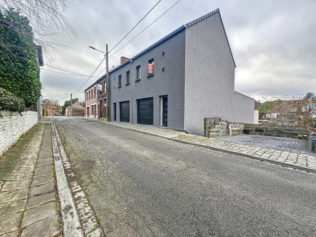 à vendre Maison Dour Rue des Groseilliers