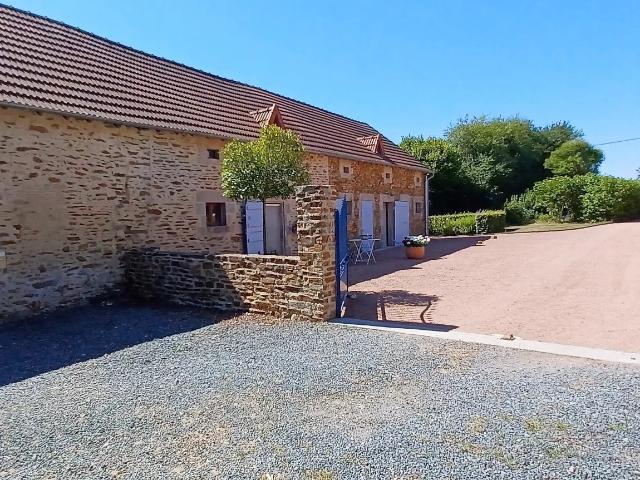 À vendre: maison de charme avec gîte – Creuse