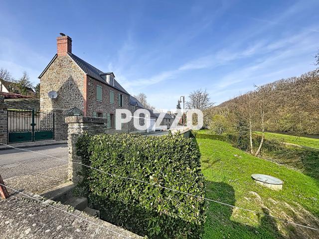 A VENDRE Maison de charme à Condé Sur Vire !