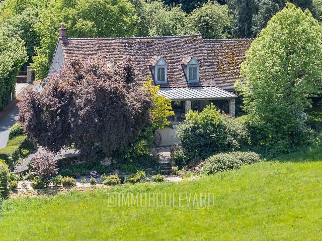 À vendre, Maison de charme à Boussac 23 vue château