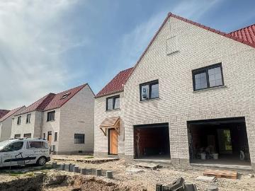 Geschakelde Woning te koop in Le Coq