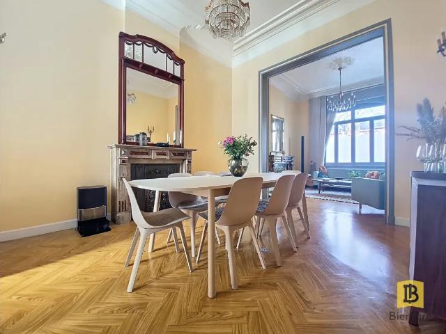 à vendre Maison de maître Mons Avenue de Jemappes
