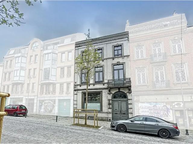 à vendre Maison de maître Mons de la Houssière