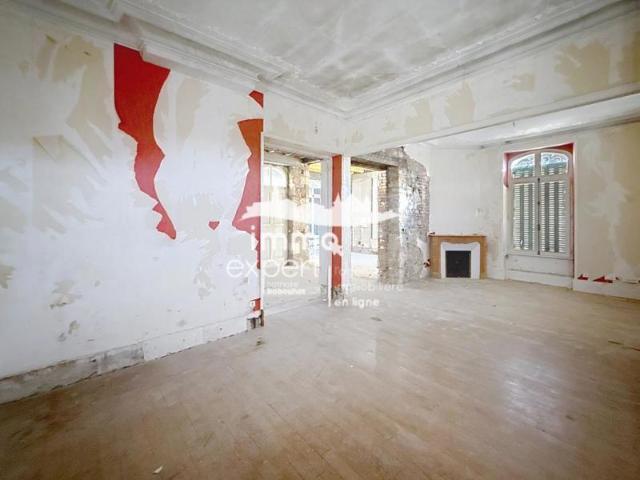 À vendre Maison de maître à rénover Mirecourt, proche ga
