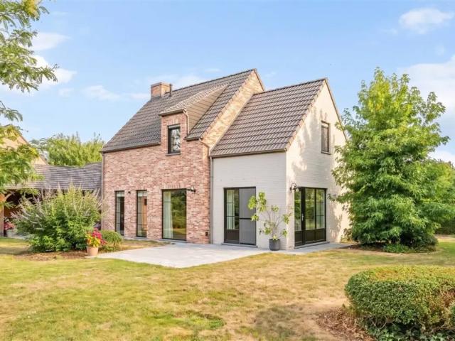 à vendre Maison de maître Celles Clos de la Sucrerie