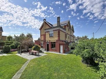 à vendre Maison de maître Erquelinnes Rue Henri Fournier