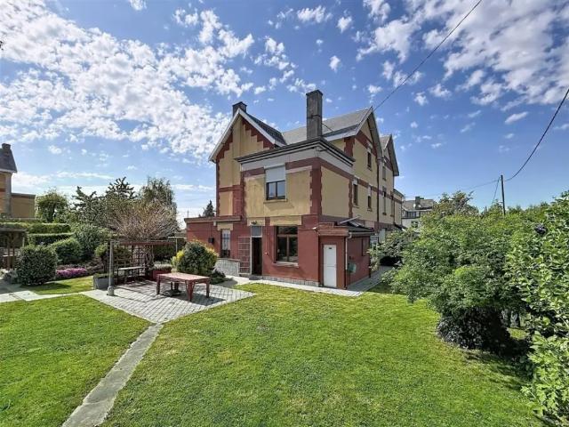 à vendre Maison de maître Erquelinnes Rue Henri Fournier