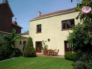 à vendre Maison de maître Erquelinnes Rue Léo Lagrange, 302