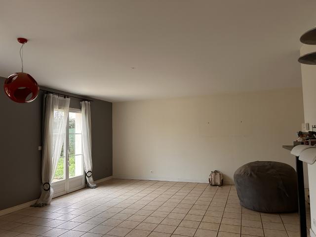 A VENDRE Maison de plain pied 4 pièces à Argenton Sur Creuse