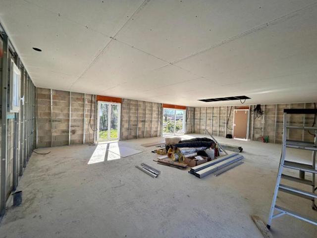 A vendre, maison de plain pied, neuve, secteur TRELISSAC 24750