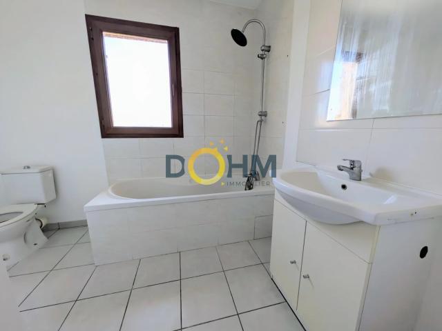 A VENDRE ! MAISON DE TYPE 4 AVEC GARAGE SUR UN TERRAIN 366 M