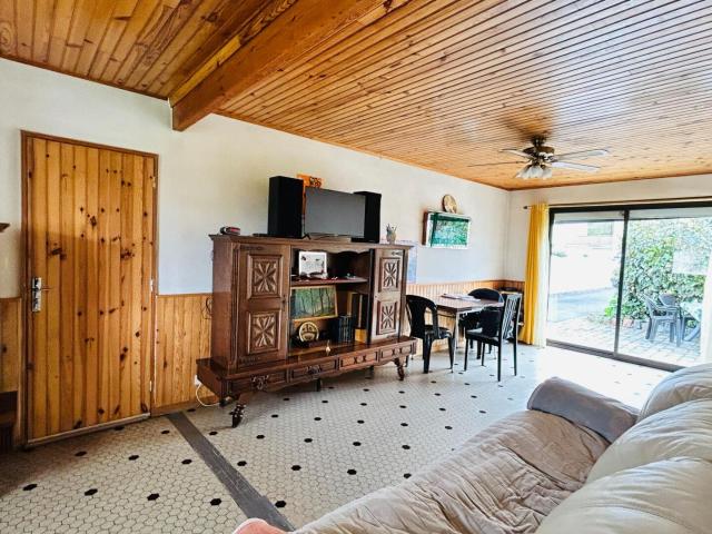 A Vendre Maison De Type 4 Avec Jardin Et Garage Secteur Ba. 80m² Bassens