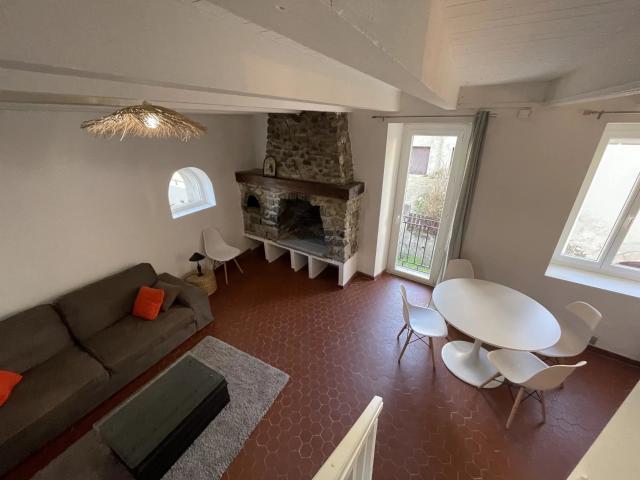 A VENDRE MAISON DE VILLAGE Rapport locatif