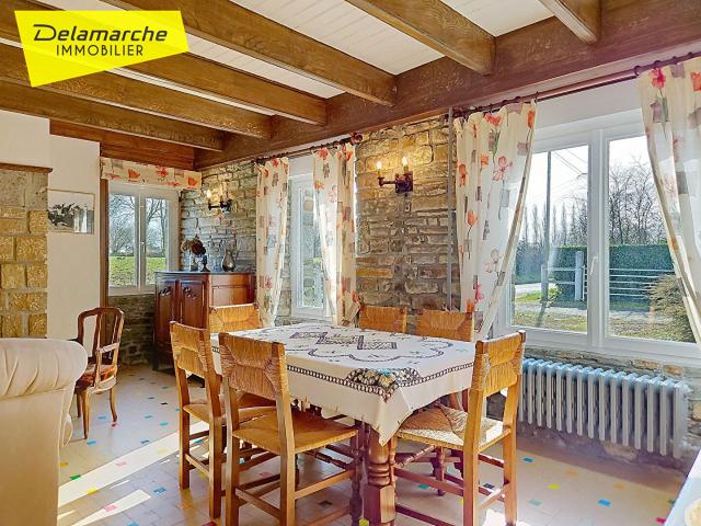 A vendre maison en pierres avec dépendances Beauchamps 6 pièces