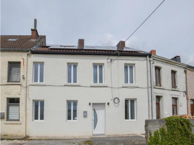 à vendre Maison Fontaine l'Évêque Rue des Gaulx
