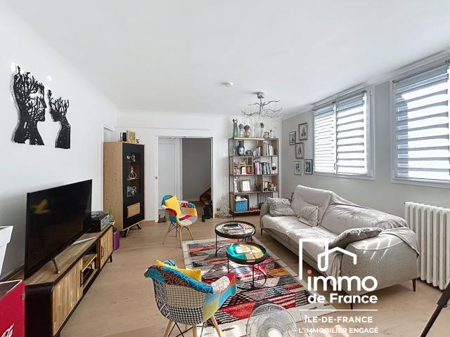 A VENDRE MAISON FAMILIALE 5 PIECES AVEC JARDIN