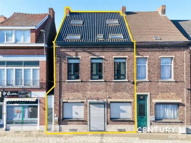 à vendre Maison Flénu place de la gare