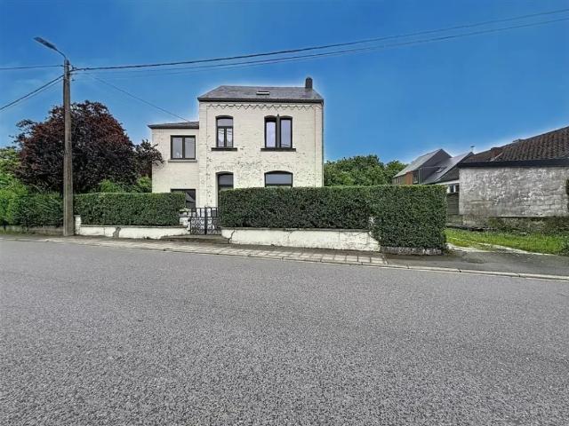 à vendre Maison Florennes Rue Fond de la Chapelle