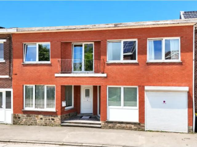 à vendre Maison Houtain Saint Siméon Rue de Slins 94