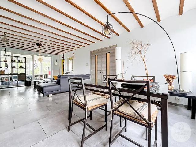 à vendre Maison Heure le Romain Rue Bara